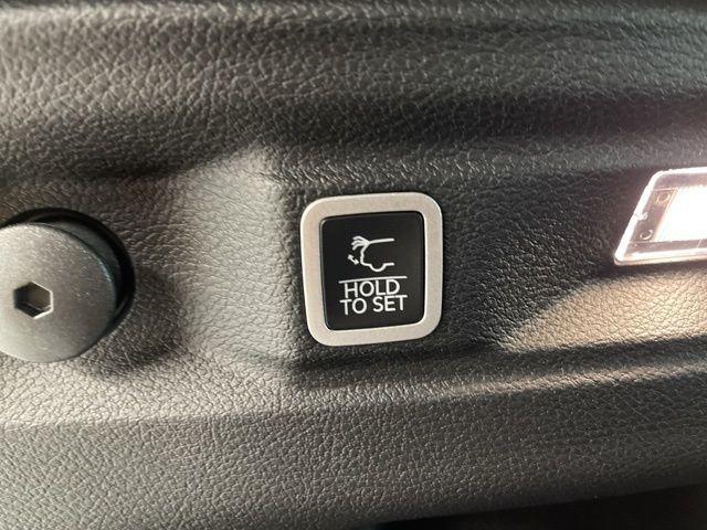 new 2025 Jeep Grand Cherokee L car, priced at $44,663
