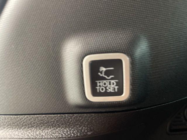 new 2025 Jeep Grand Cherokee car, priced at $42,854