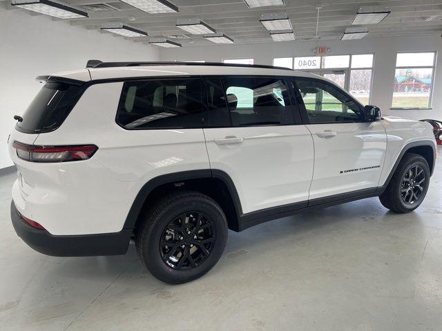 new 2025 Jeep Grand Cherokee L car, priced at $42,873