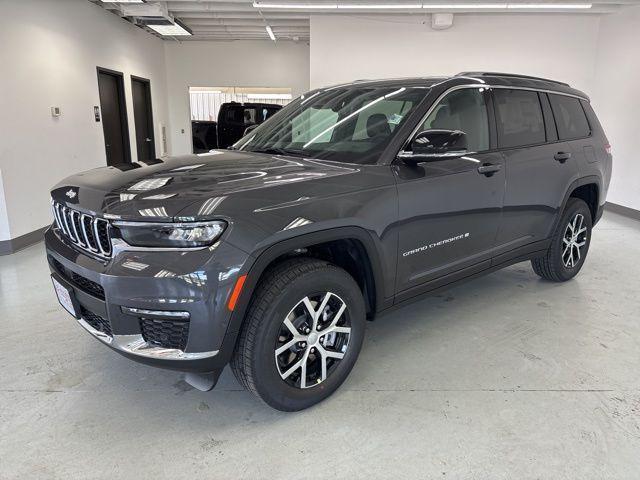 new 2025 Jeep Grand Cherokee L car, priced at $48,913