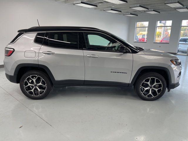 new 2025 Jeep Compass car, priced at $29,375