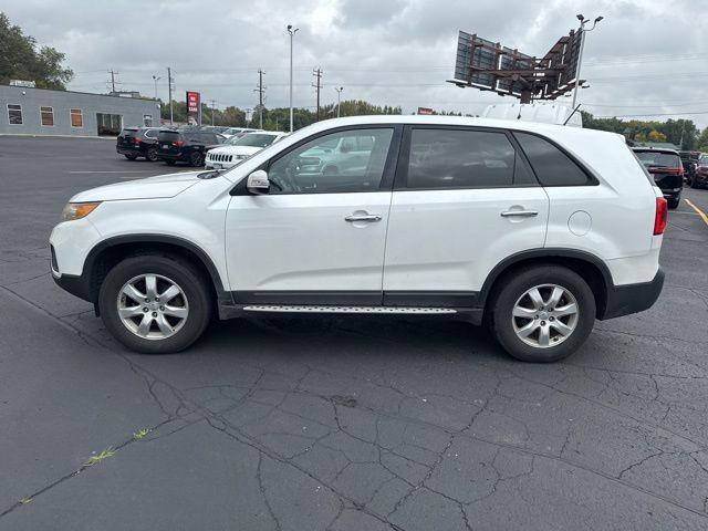 used 2012 Kia Sorento car, priced at $3,000