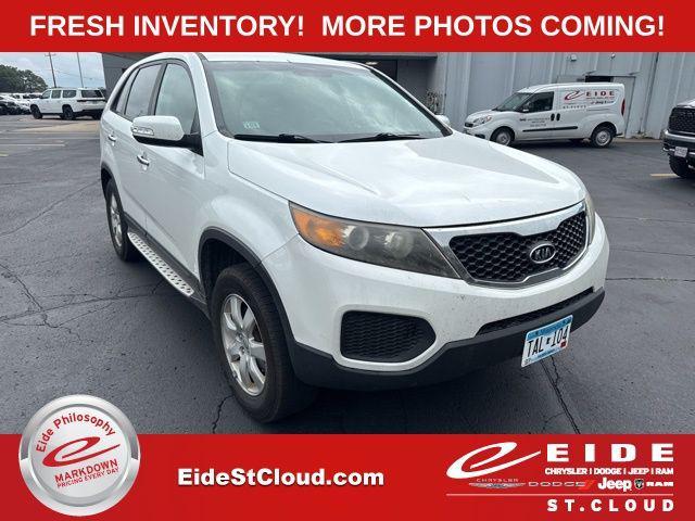 used 2012 Kia Sorento car, priced at $3,000