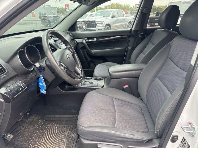 used 2012 Kia Sorento car, priced at $3,000