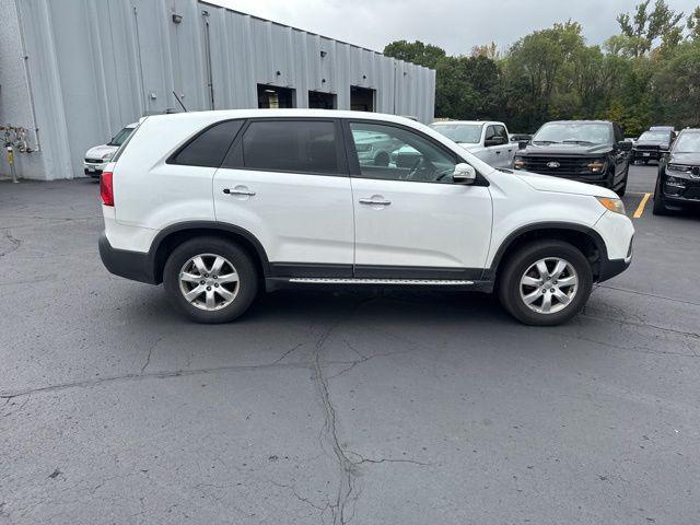 used 2012 Kia Sorento car, priced at $3,000