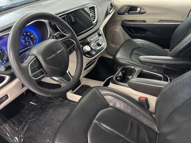 used 2022 Chrysler Pacifica car, priced at $22,500