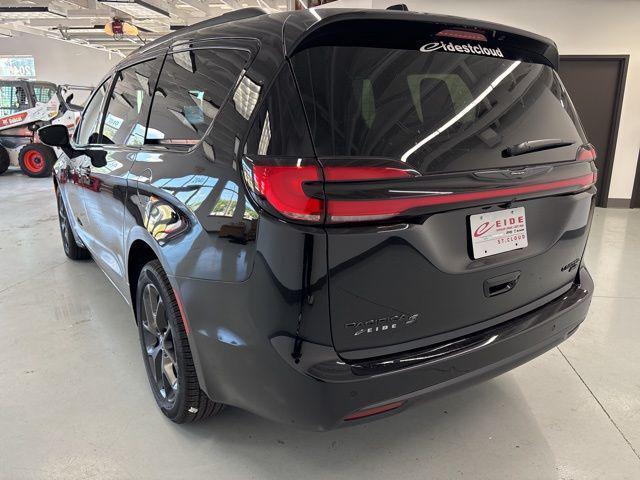new 2026 Chrysler Pacifica car, priced at $53,453