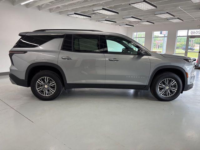 used 2024 Chevrolet Traverse car, priced at $39,000