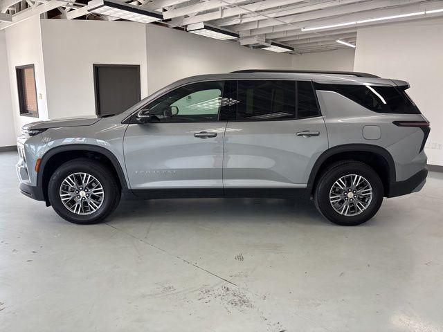 used 2024 Chevrolet Traverse car, priced at $39,000