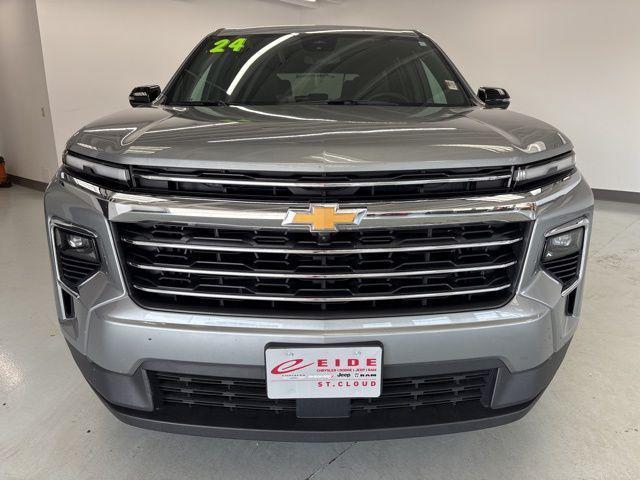 used 2024 Chevrolet Traverse car, priced at $39,000