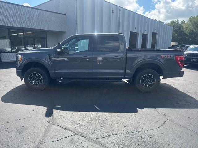 used 2021 Ford F-150 car, priced at $25,000