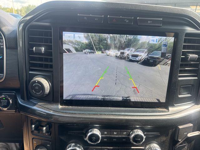 used 2021 Ford F-150 car, priced at $25,000
