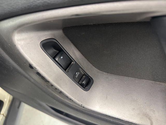 used 2005 Subaru Outback car, priced at $4,000