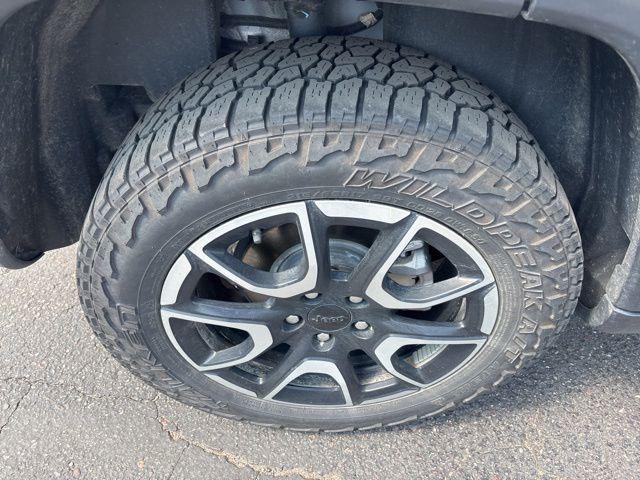 used 2024 Jeep Compass car, priced at $26,000