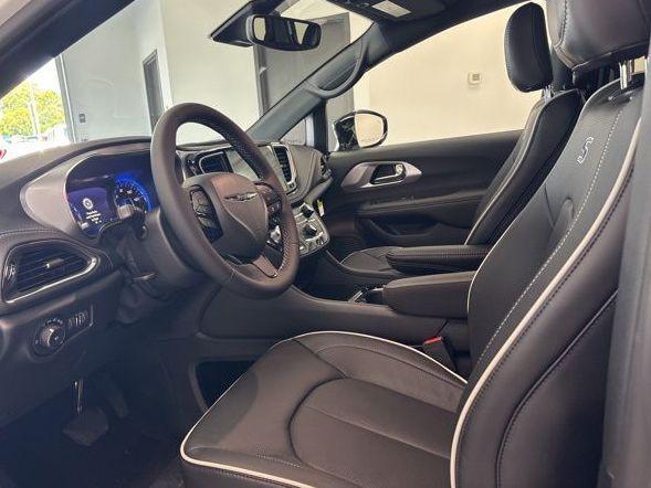 new 2026 Chrysler Pacifica car, priced at $49,959