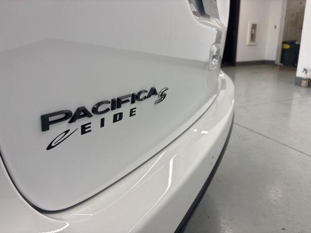 new 2026 Chrysler Pacifica car, priced at $49,959