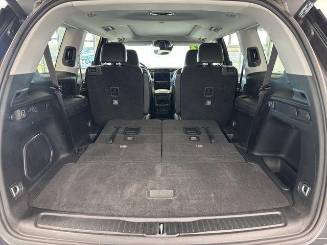 used 2022 Jeep Grand Cherokee L car, priced at $33,500