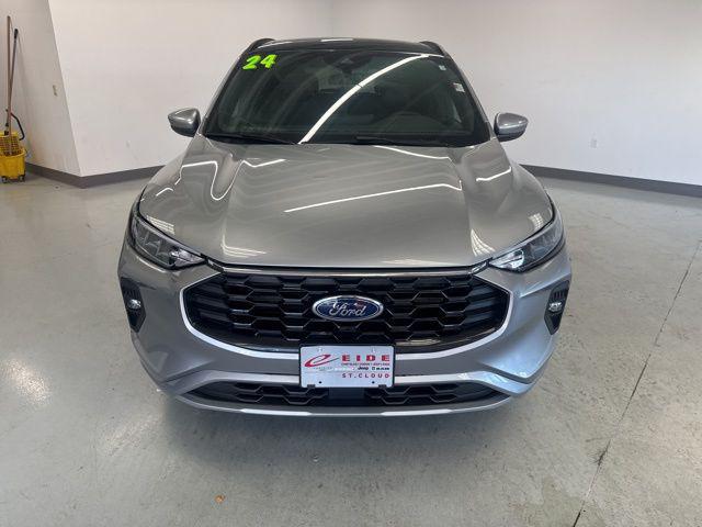 used 2024 Ford Escape car, priced at $26,000