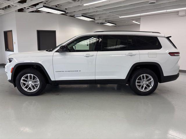 used 2023 Jeep Grand Cherokee L car, priced at $28,000