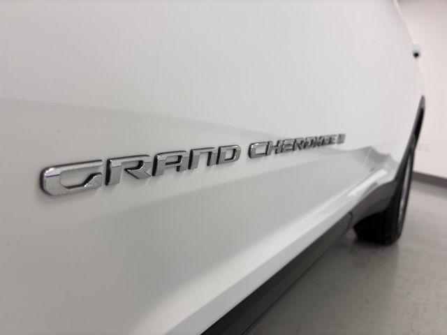 used 2023 Jeep Grand Cherokee L car, priced at $28,000