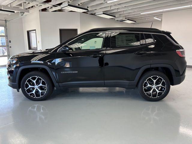 new 2024 Jeep Compass car, priced at $28,811