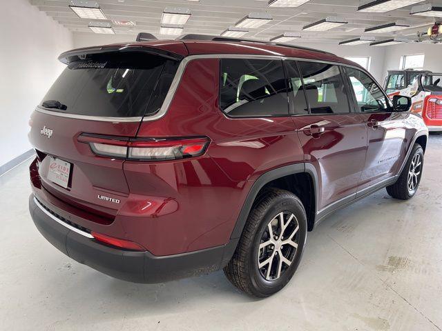 new 2025 Jeep Grand Cherokee L car, priced at $49,305