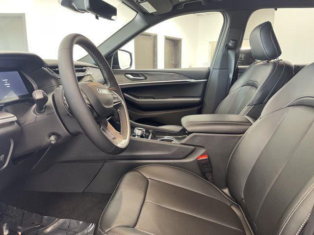 new 2025 Jeep Grand Cherokee L car, priced at $49,305