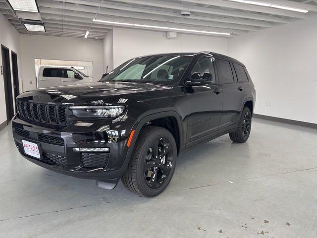 new 2025 Jeep Grand Cherokee L car, priced at $46,764