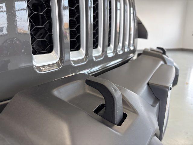 used 2023 Jeep Gladiator car, priced at $28,500