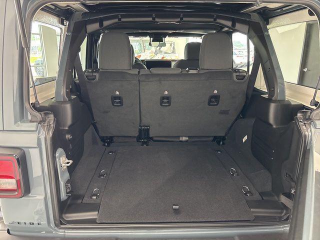 new 2025 Jeep Wrangler car, priced at $49,938
