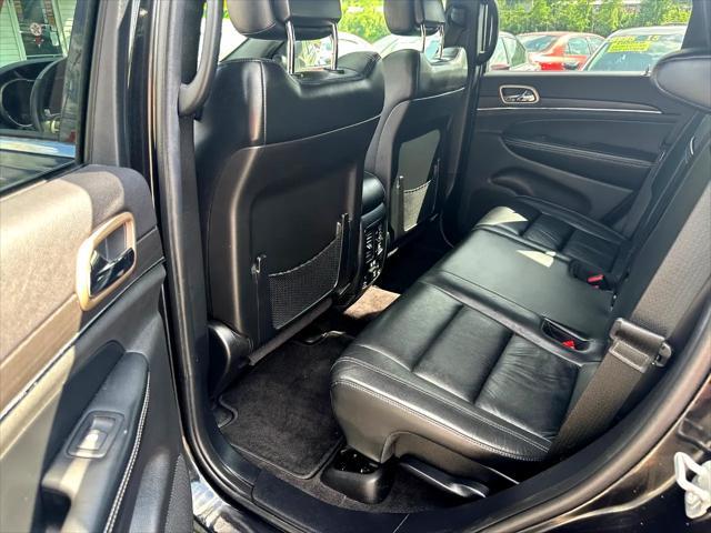 used 2016 Jeep Grand Cherokee car, priced at $12,995