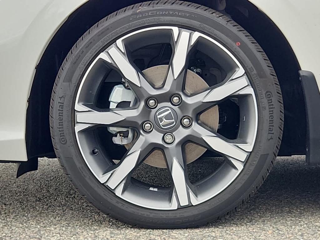 new 2026 Honda Civic Hybrid car, priced at $33,945