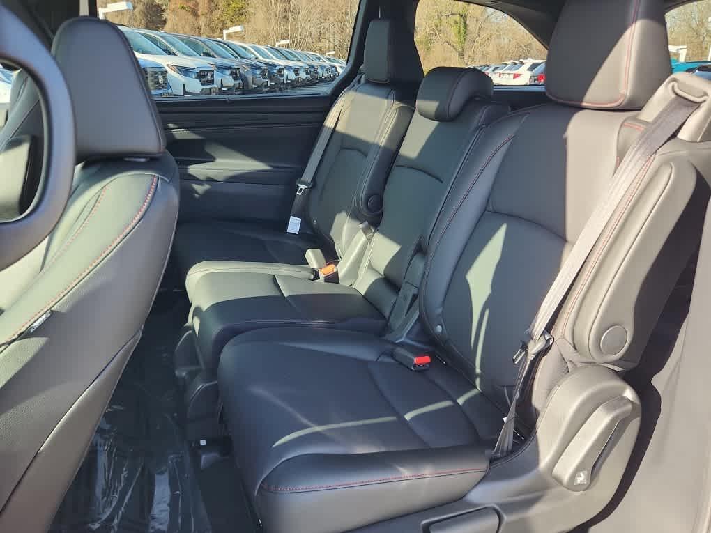 new 2025 Honda Odyssey car, priced at $45,275