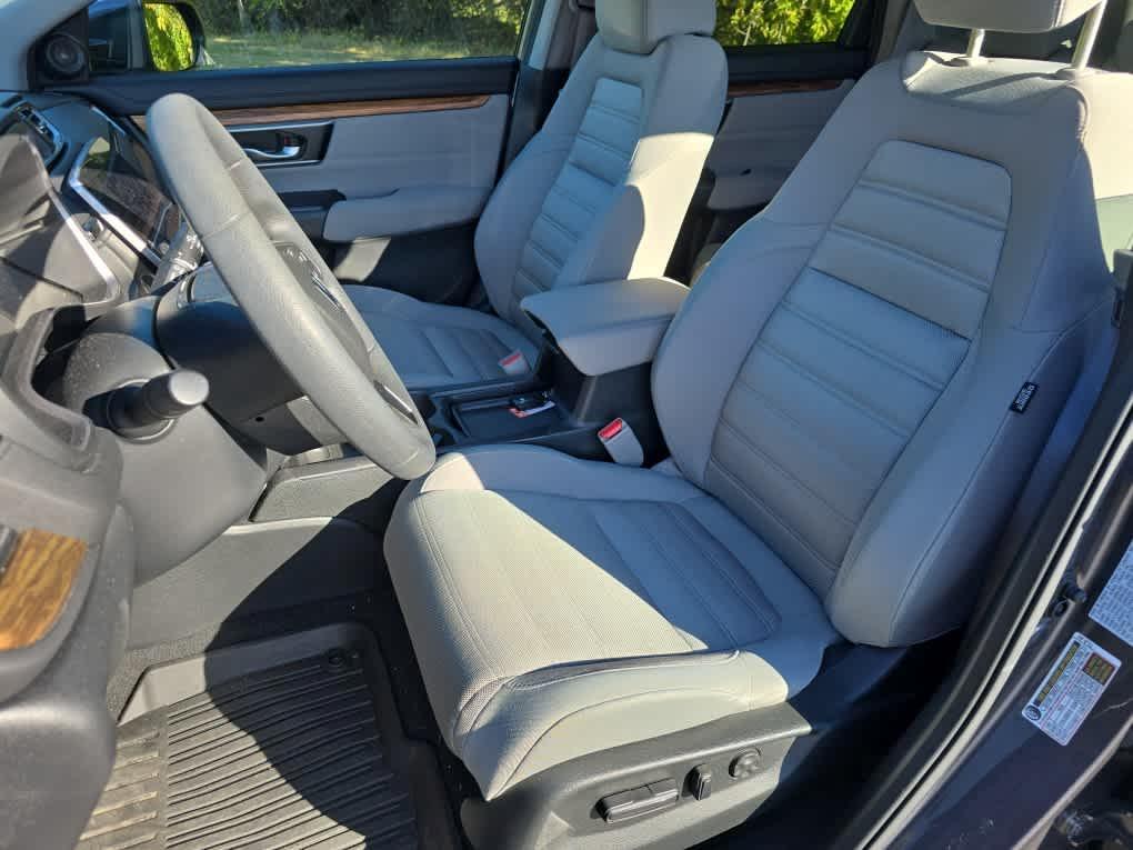 used 2017 Honda CR-V car, priced at $21,486