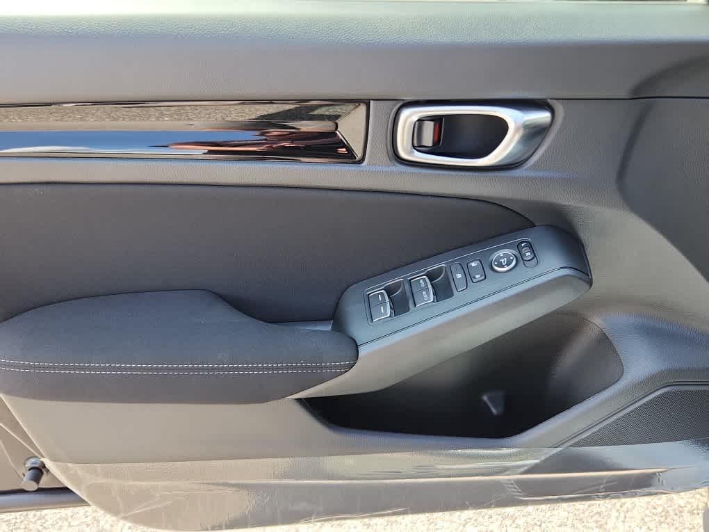 new 2025 Honda Civic Hybrid car, priced at $31,300