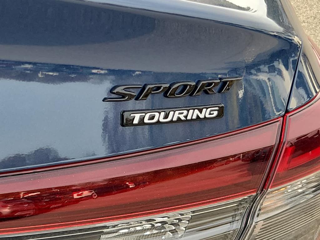 new 2026 Honda Civic Hybrid car, priced at $33,945