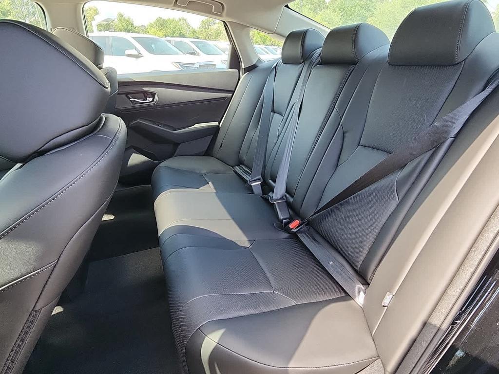 new 2025 Honda Accord Hybrid car, priced at $36,090