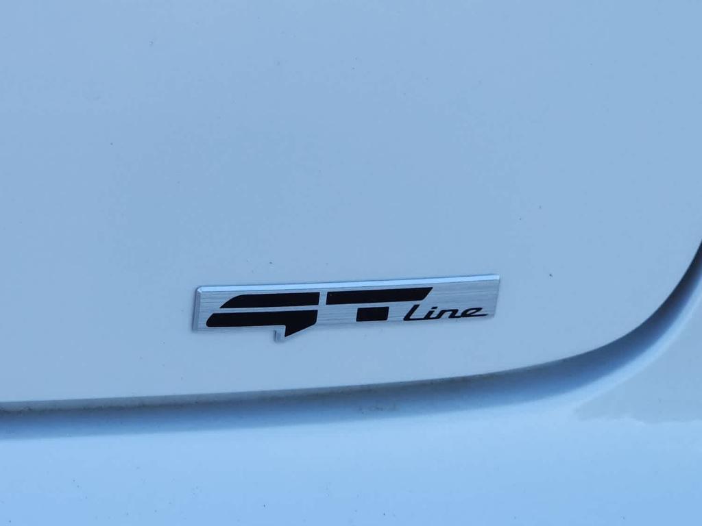 new 2025 Kia K4 car, priced at $32,015