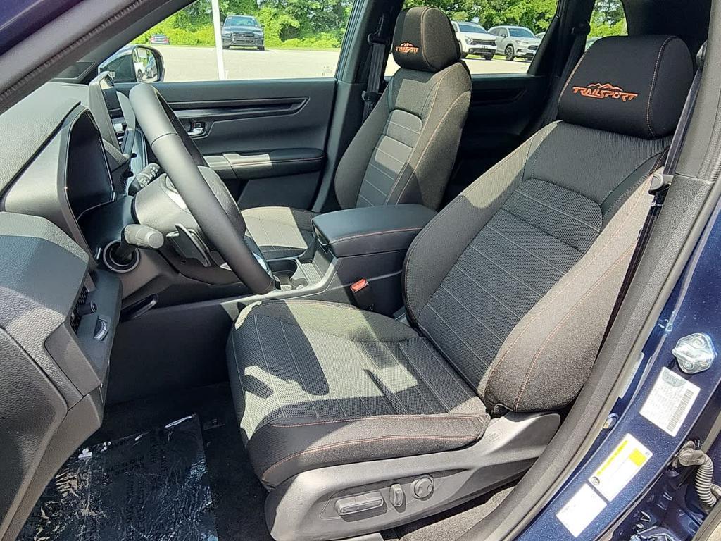 new 2026 Honda CR-V Hybrid car, priced at $40,195