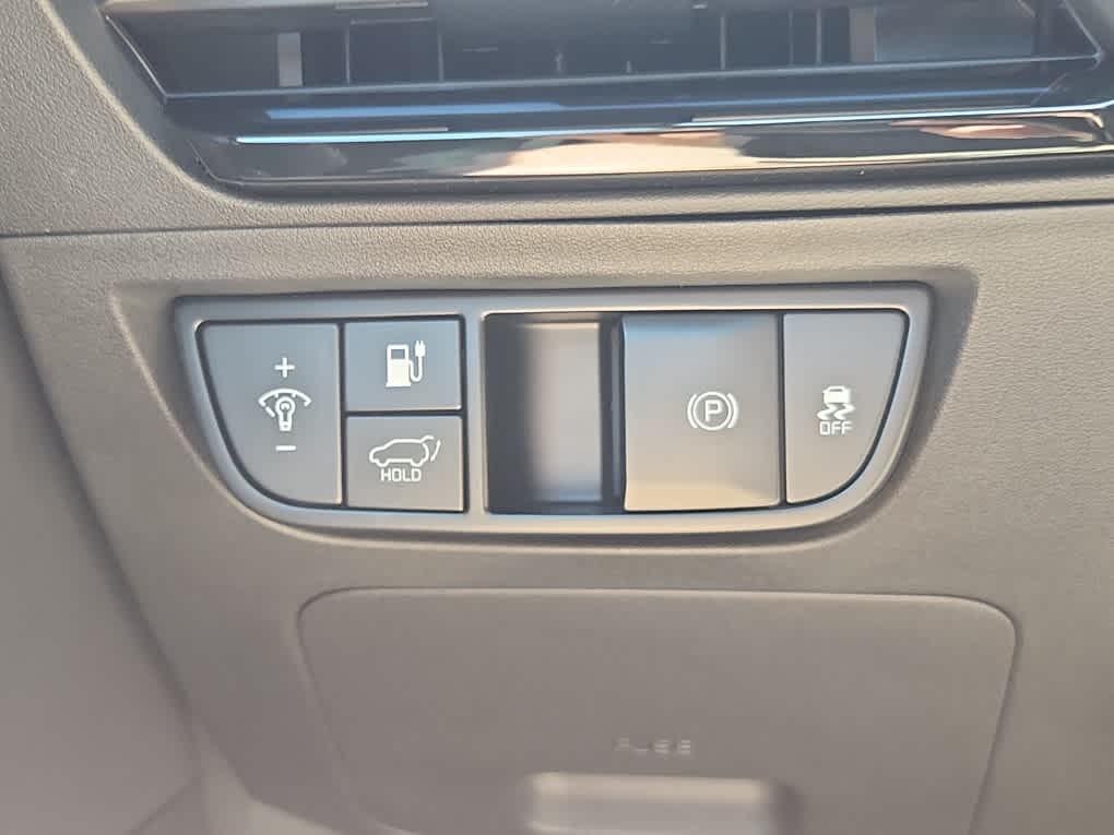 new 2025 Kia EV6 car, priced at $61,210