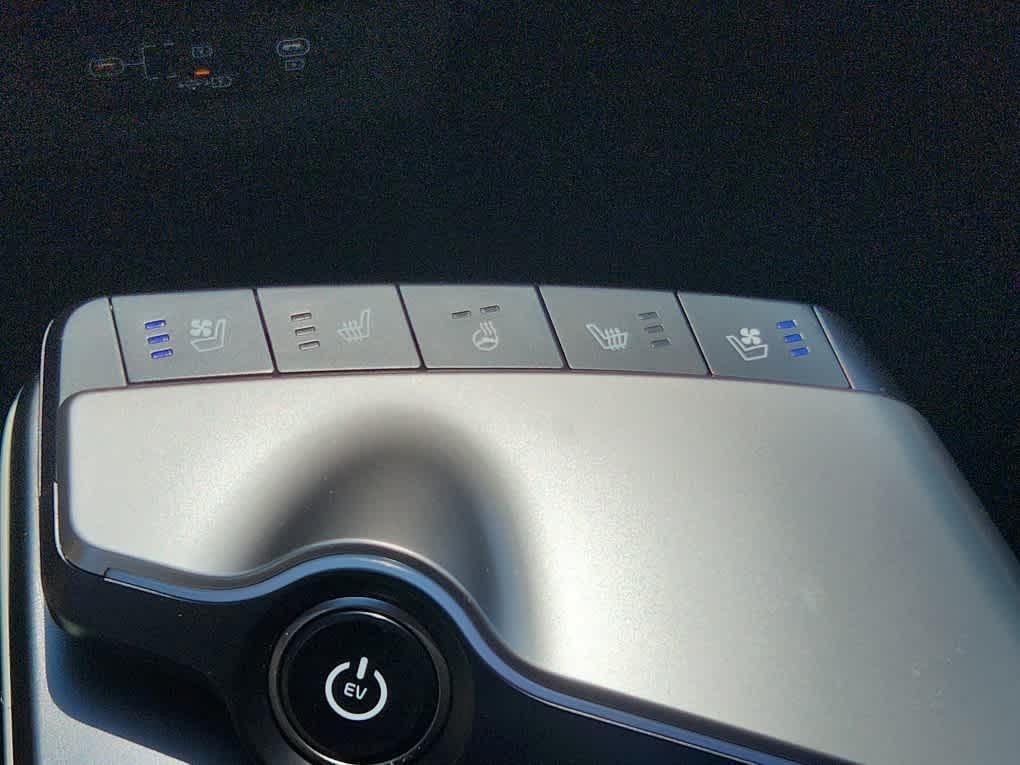 new 2025 Kia EV6 car, priced at $61,210