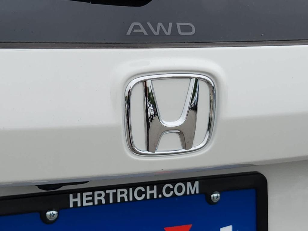 new 2025 Honda CR-V car, priced at $35,700