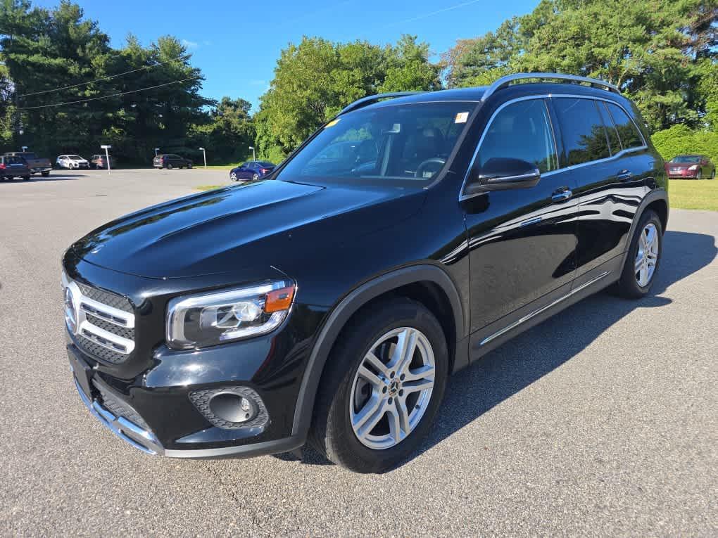 used 2021 Mercedes-Benz GLB 250 car, priced at $27,356