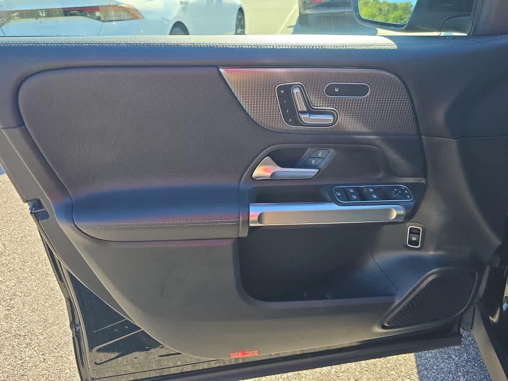 used 2021 Mercedes-Benz GLB 250 car, priced at $27,356