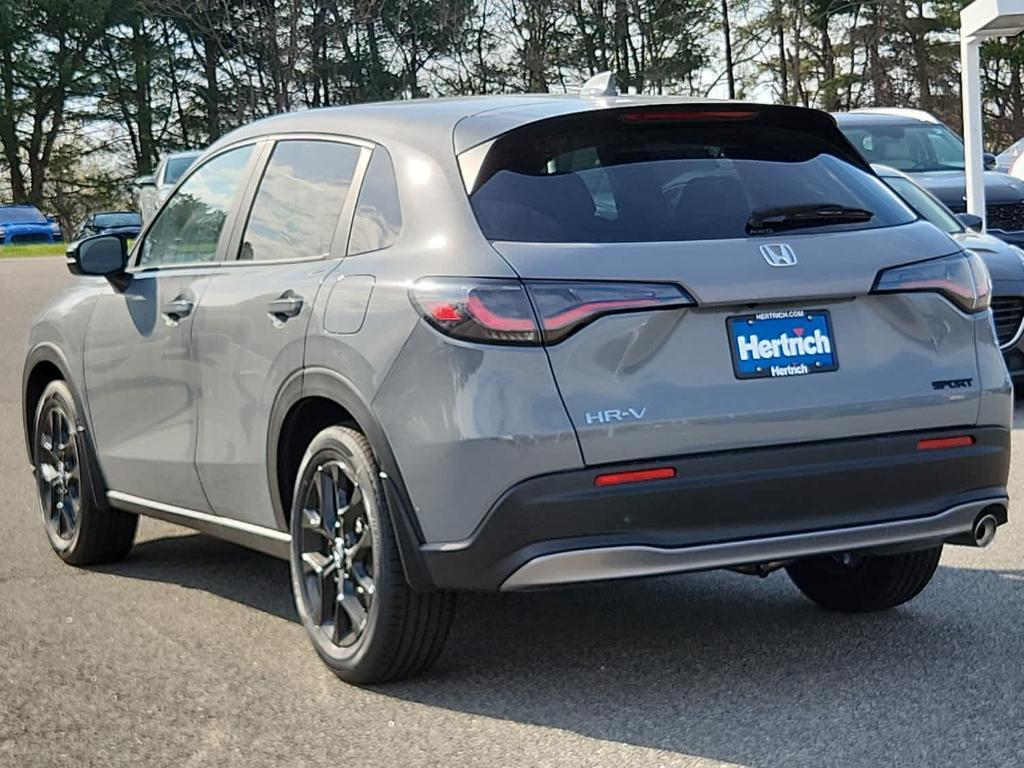 new 2025 Honda HR-V car, priced at $30,850
