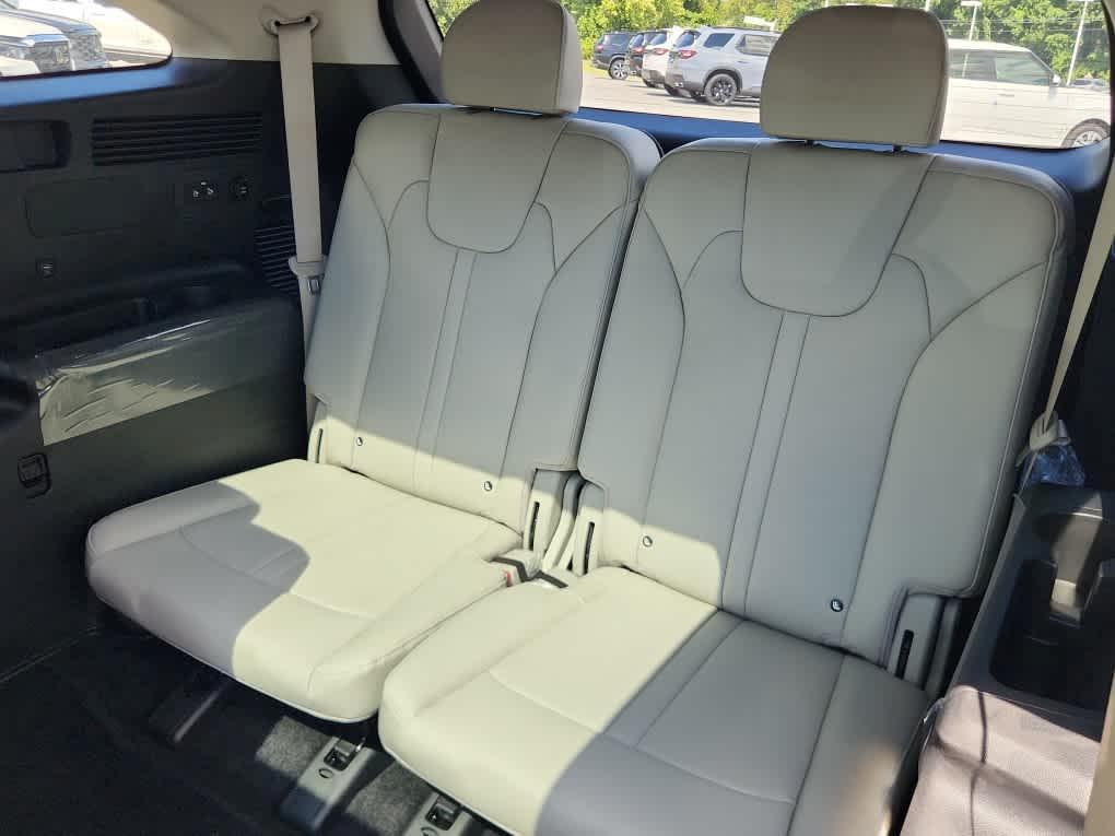 new 2025 Kia Sorento Hybrid car, priced at $43,430