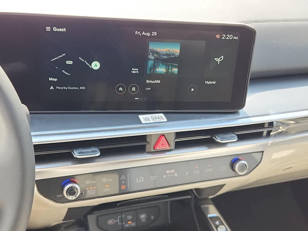 new 2025 Kia Sorento Hybrid car, priced at $43,430