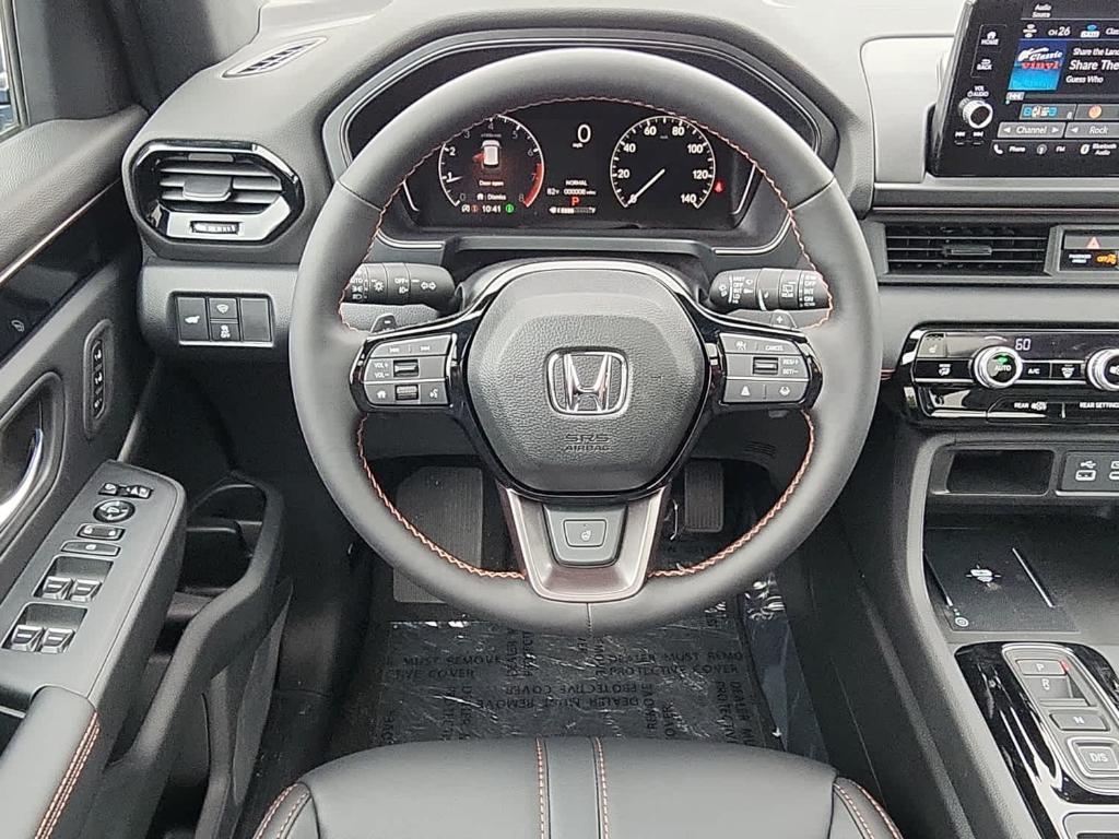 new 2025 Honda Pilot car, priced at $51,305