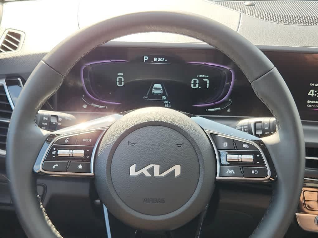 new 2025 Kia Seltos car, priced at $28,670
