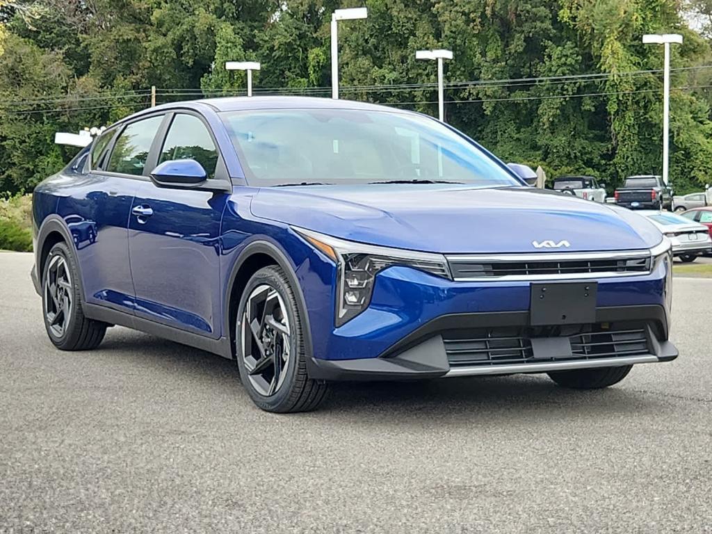 new 2025 Kia K4 car, priced at $25,375